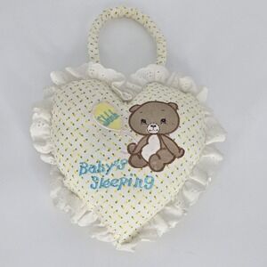 VTG Russ stuffed Baby Sleeping Door Hang Gender Neutral Yellow‎ Teddy Bear Heart